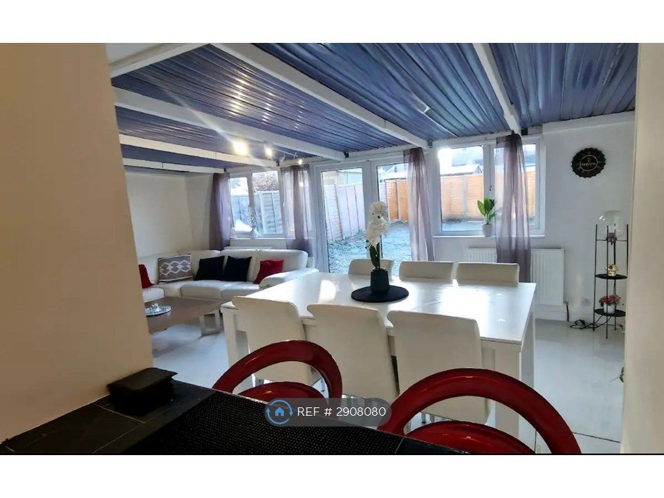 Additional image 13 of 4 bed terraced house to rentPrinces Road, Dartford DA2