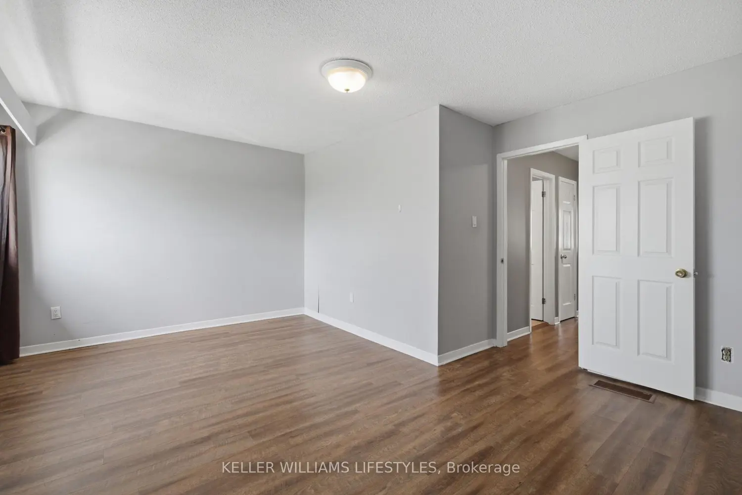 Additional image 11 of 500 Osgoode Drive 136