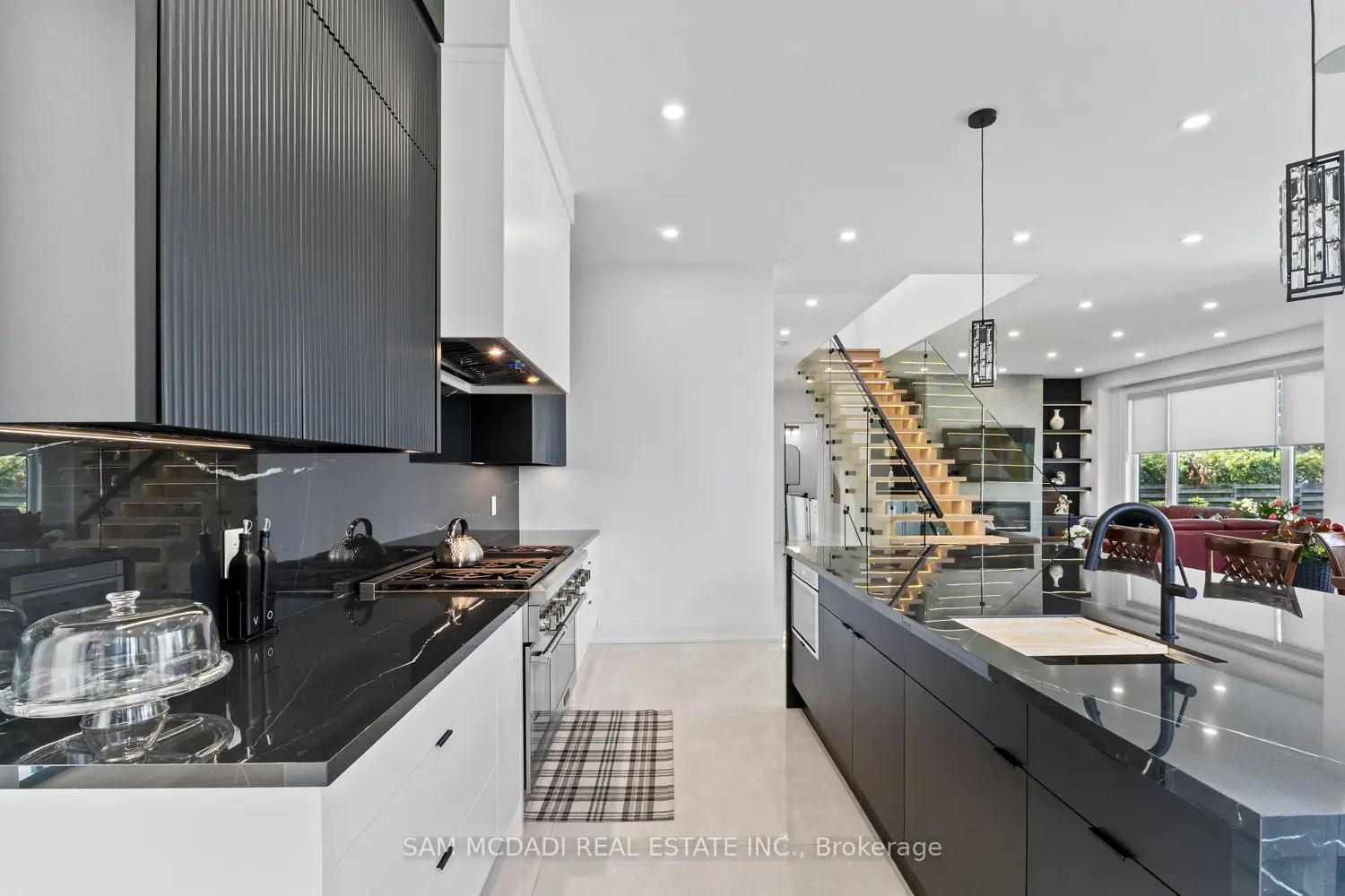 Additional image 4 of 107 Vista Boulevard