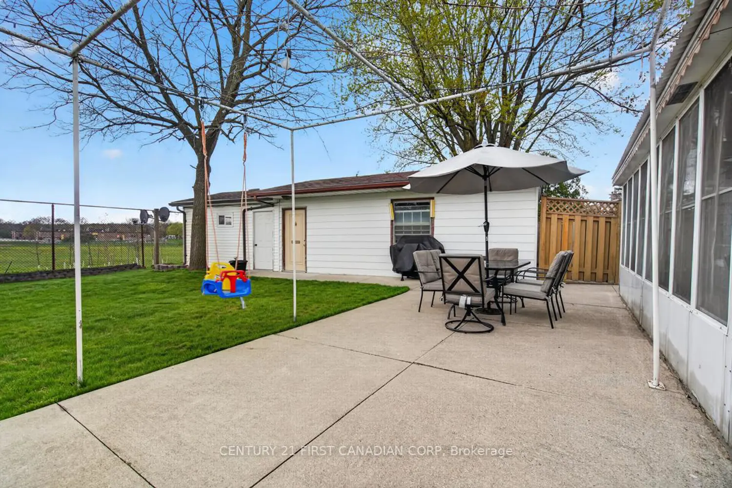 Additional image 16 of 398 Millbank Drive