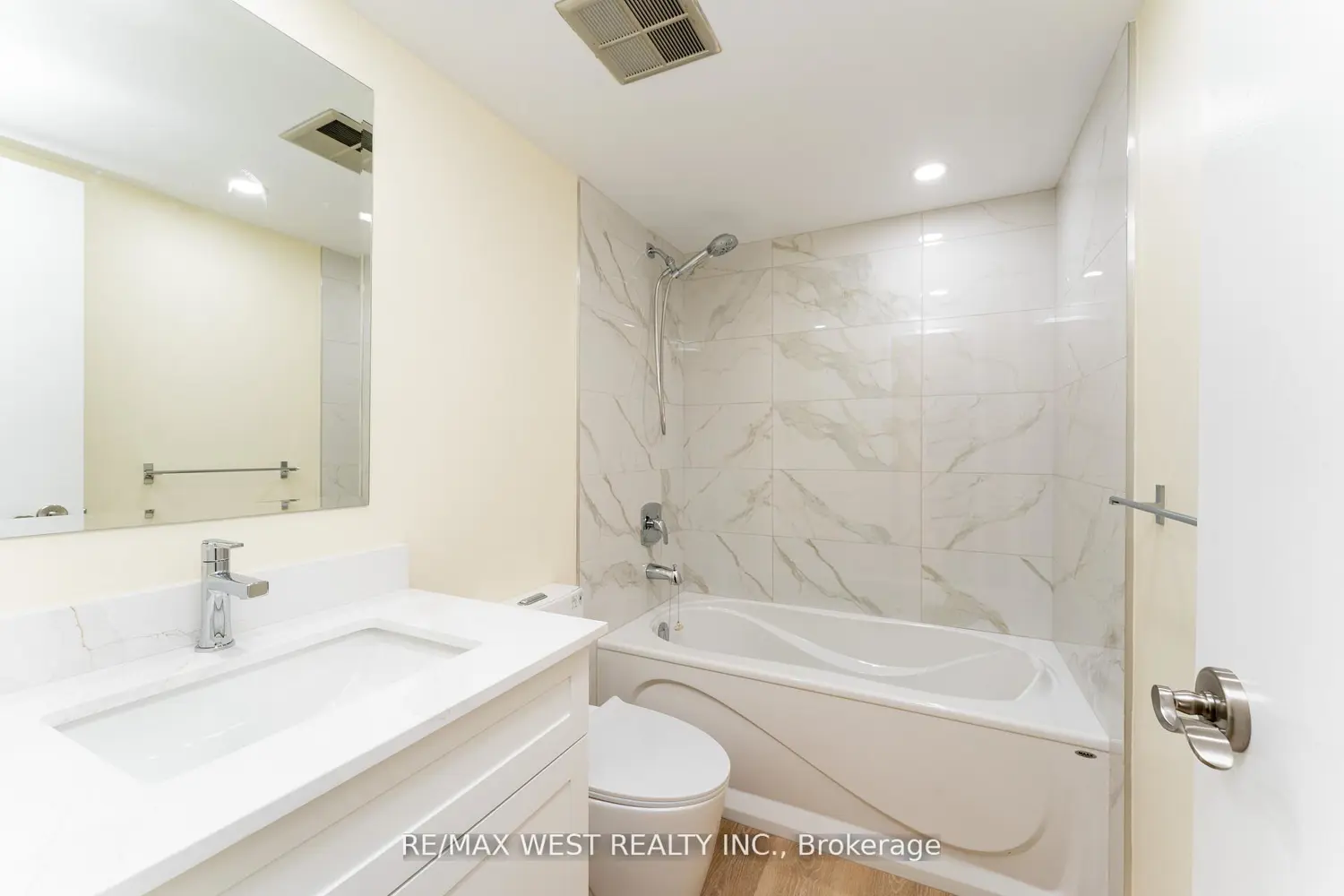 Additional image 7 of 3151 Bridletowne Circle 2307