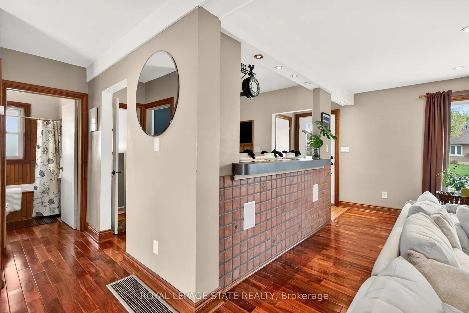 Additional image 7 of 380 East 37Th Street