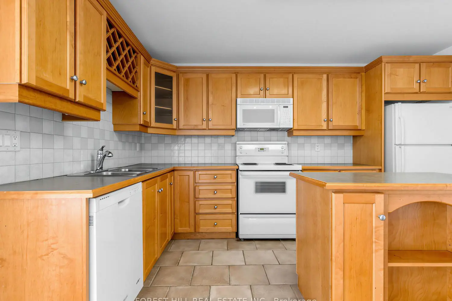 Additional image 2 of 633 Bay Street 2313