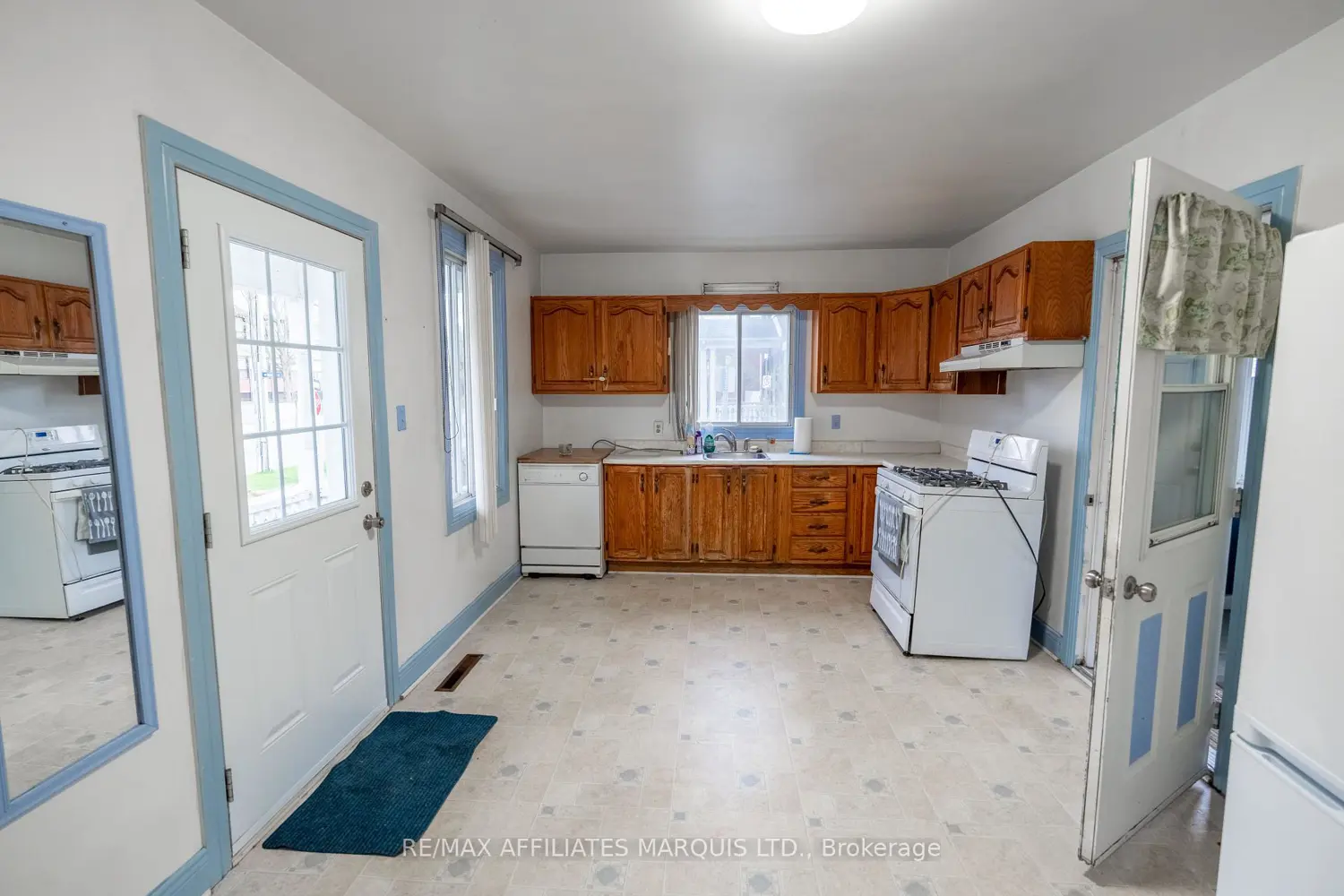 Additional image 6 of 426 Sydney Street