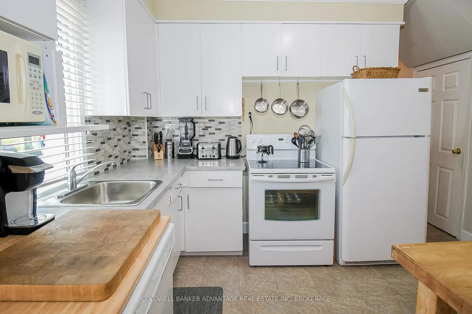 Additional image 5 of 628 Clare Avenue