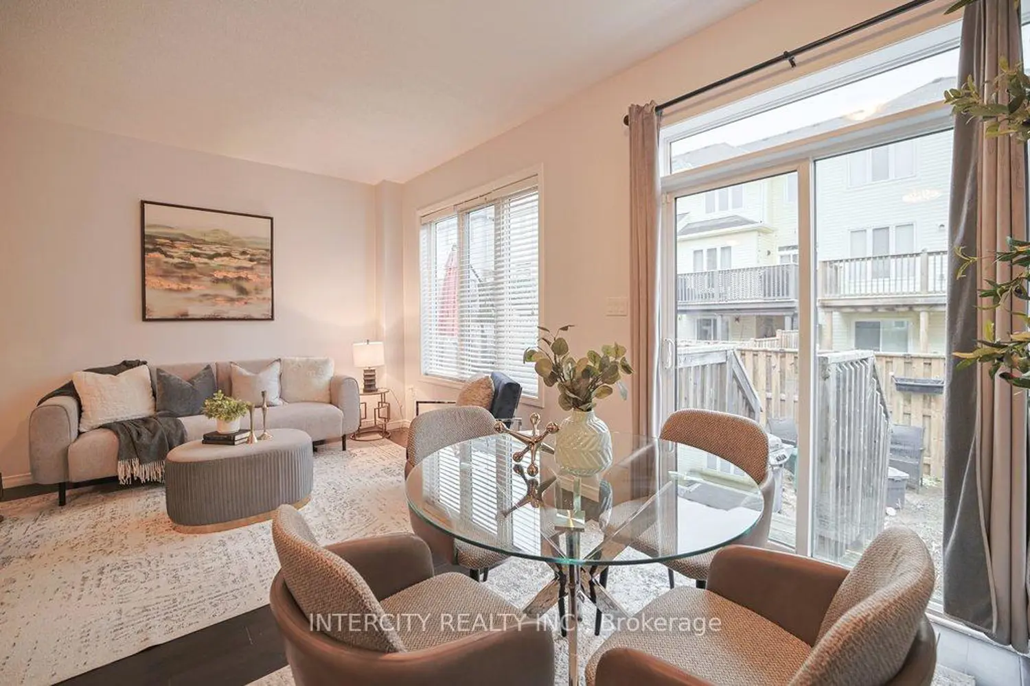 Additional image 7 of 21 Diana Avenue 74