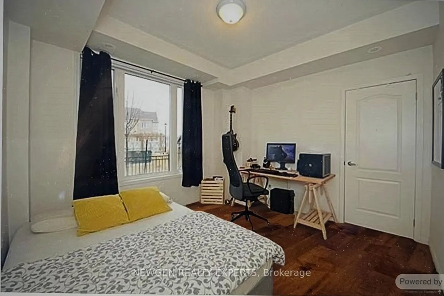 Additional image 10 of 3185 Boxford Crescent 16