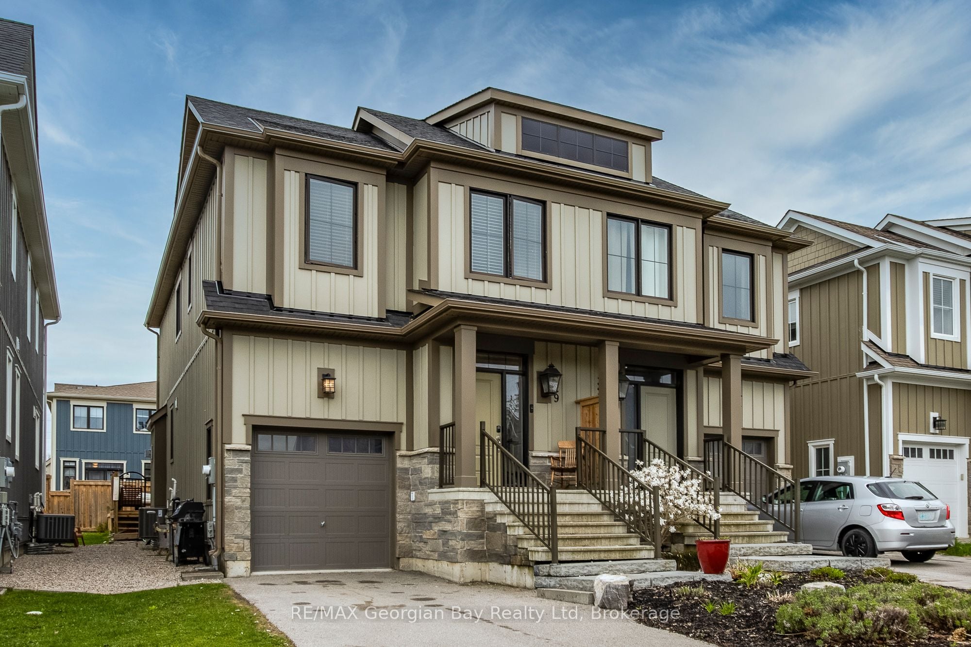 329 Yellow Birch Crescent, Blue Mountains, ON, L9Y 0Y5