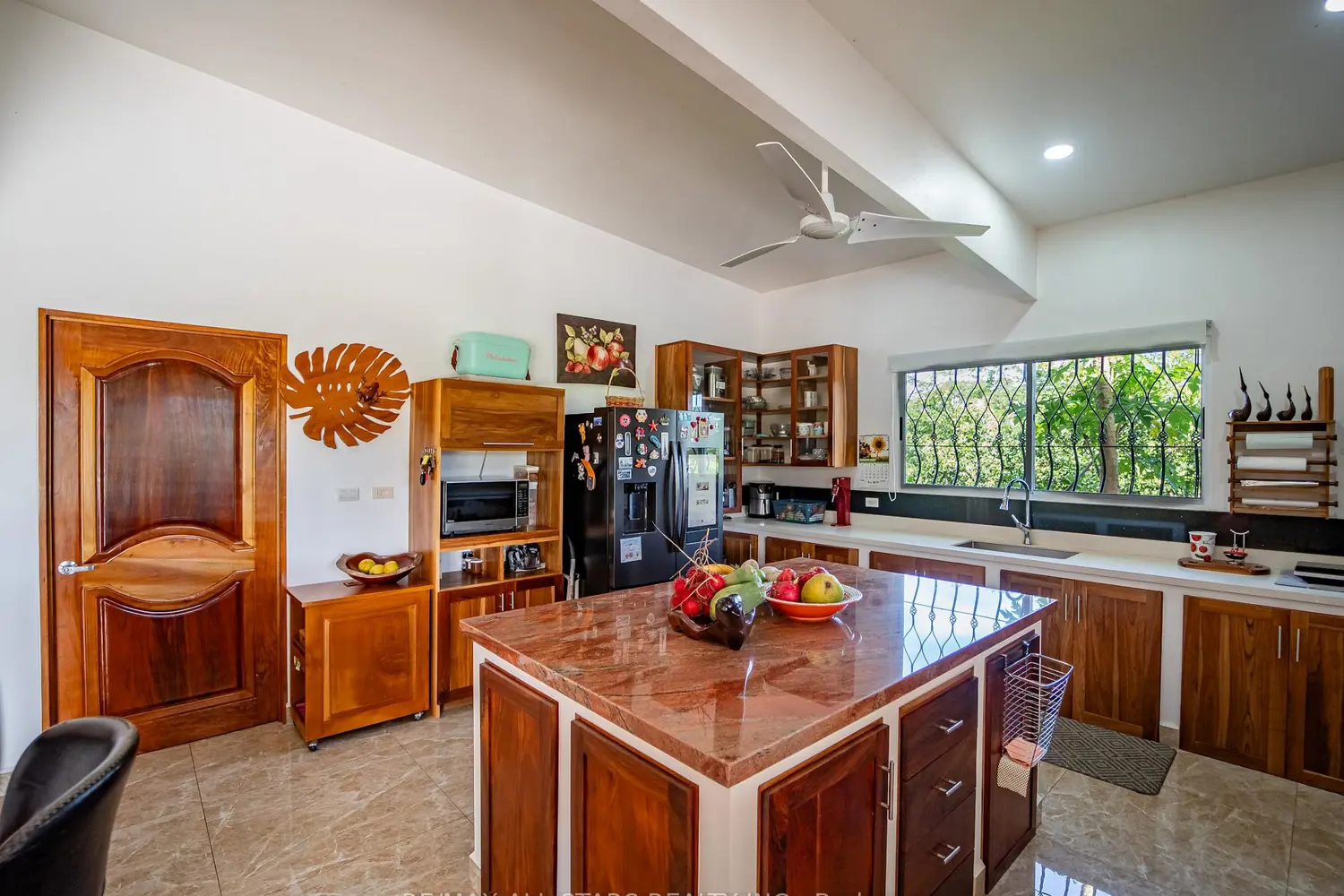 Casa Koi C. Cobano Road photo 5
