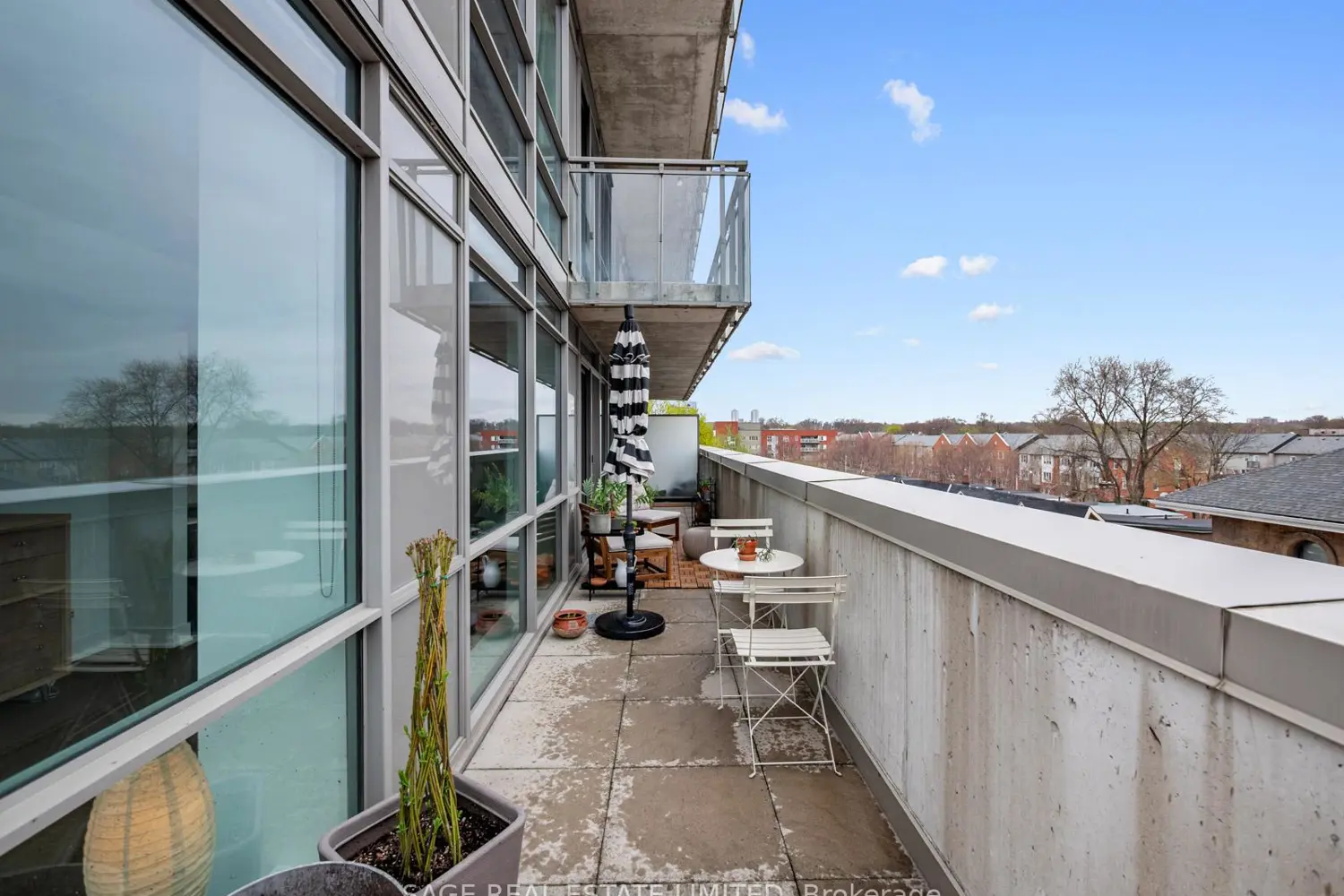 Additional image 16 of 630 Queen East Street 411