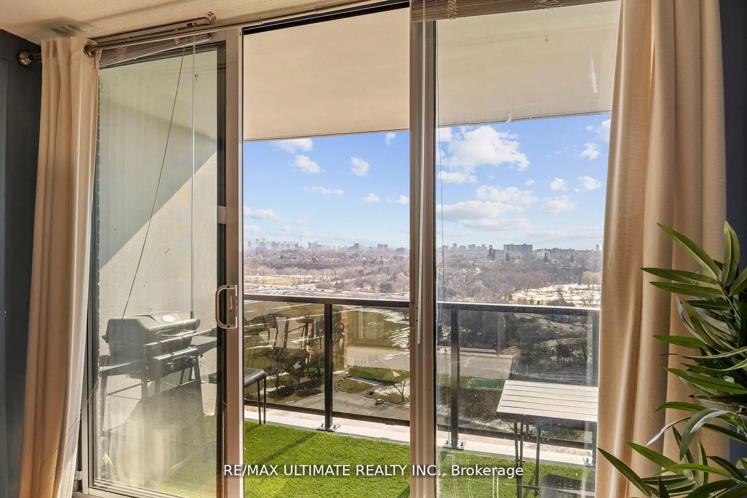 Additional image 13 of 85 Emmett Avenue 1807