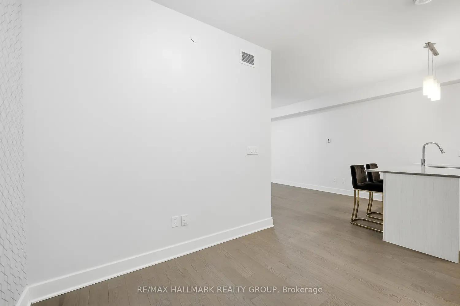Additional image 6 of 255 Bay Street 106