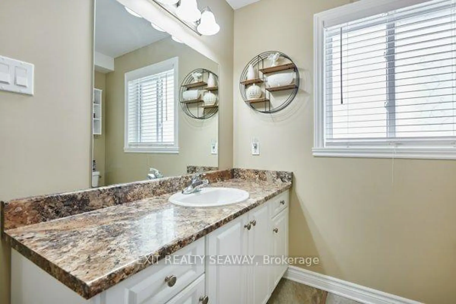 Additional image 11 of 3108 Mauricy Crescent