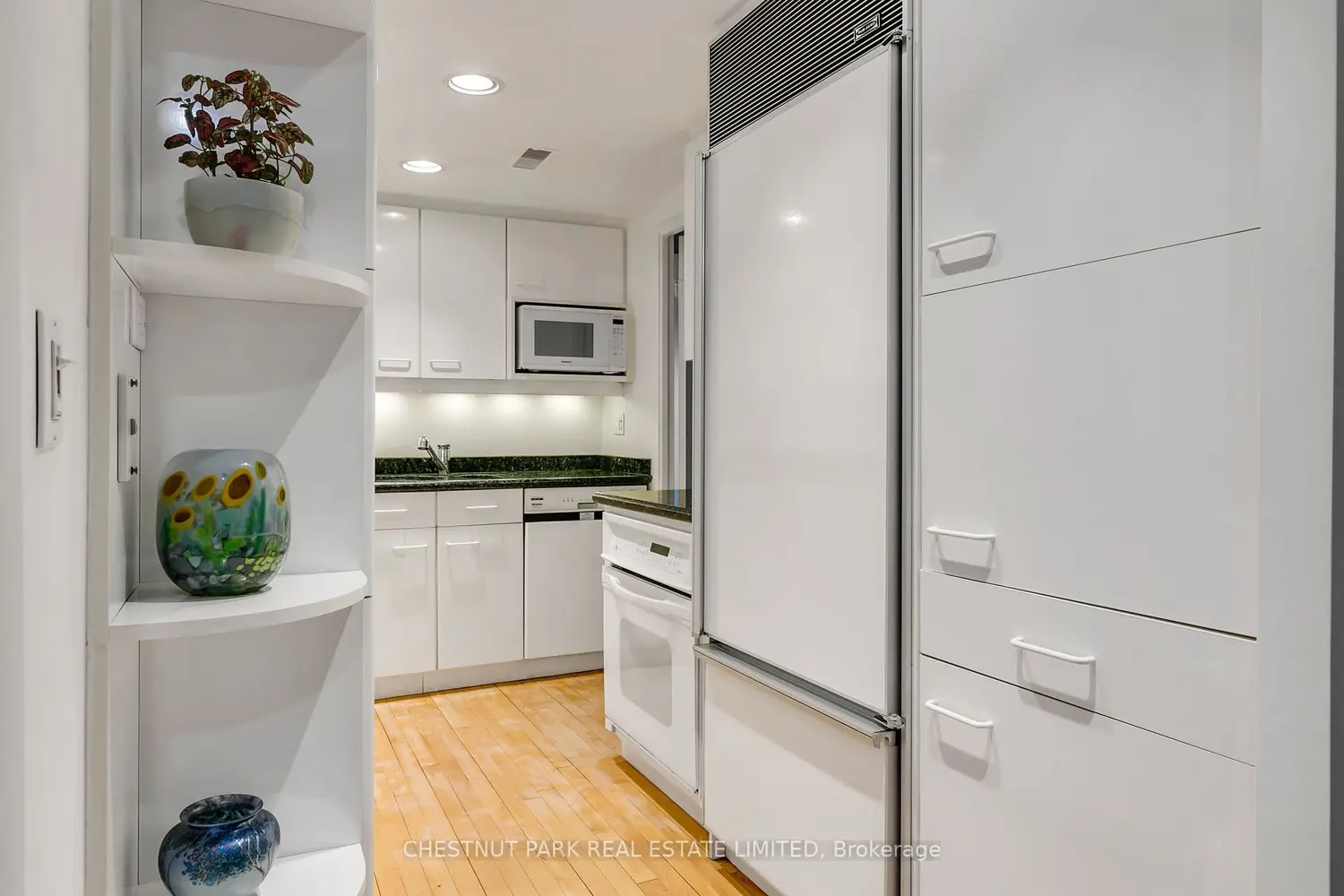 Additional image 6 of 70 Montclair Avenue 405