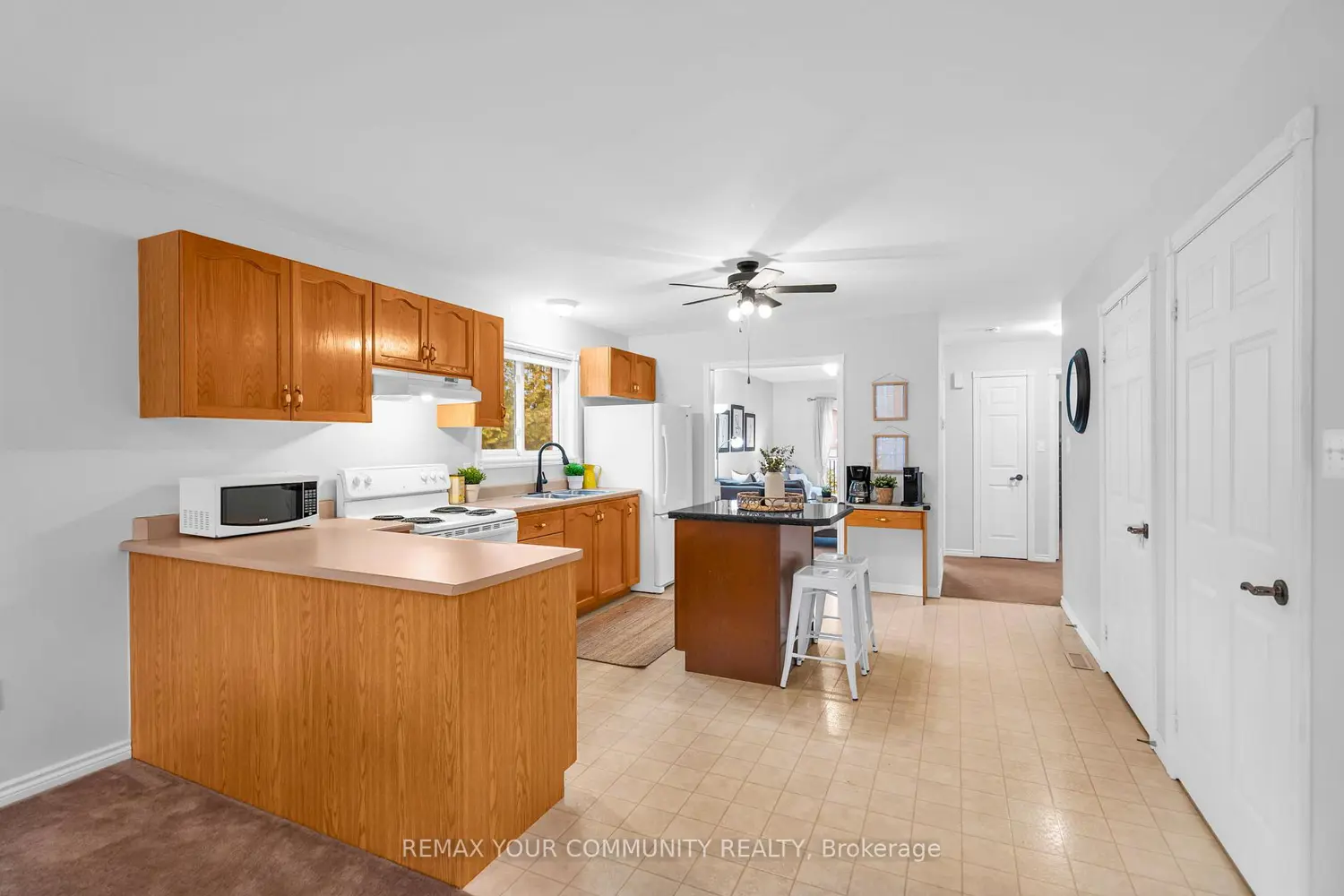 81 Fairpark Lane photo 4