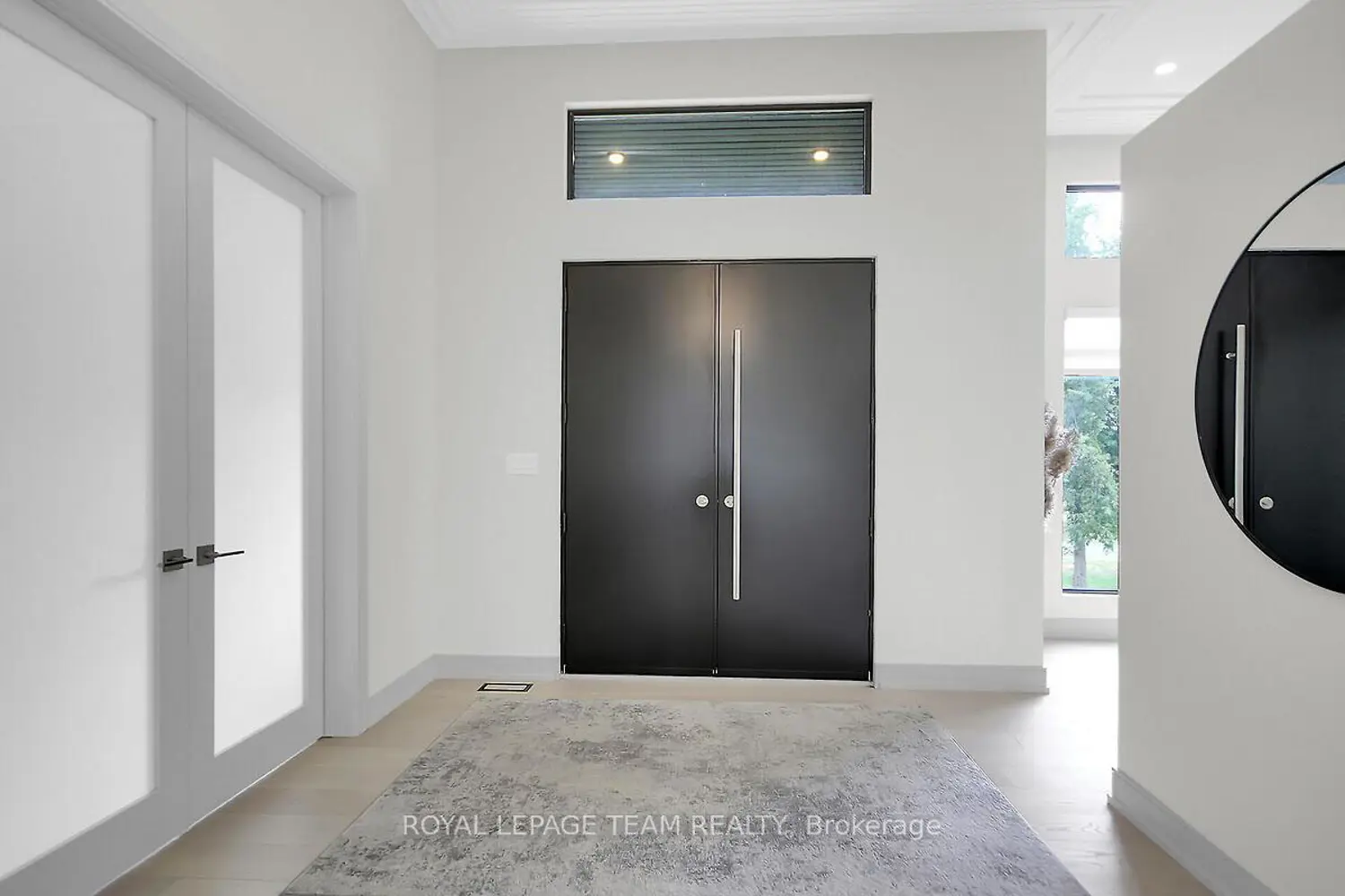 6865 Pebble Trail Way photo 3