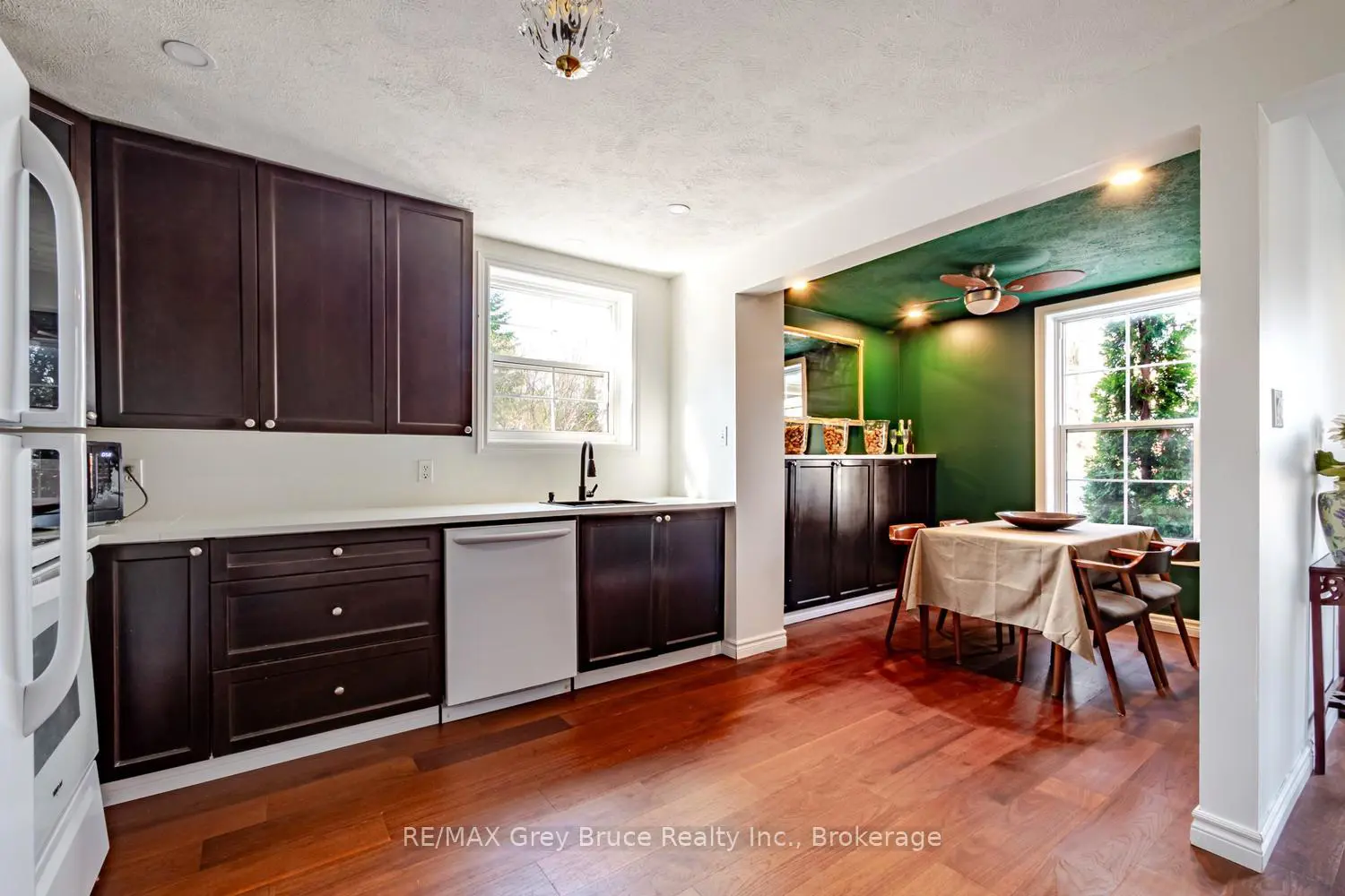 Additional image 6 of 735 5Th Avenue