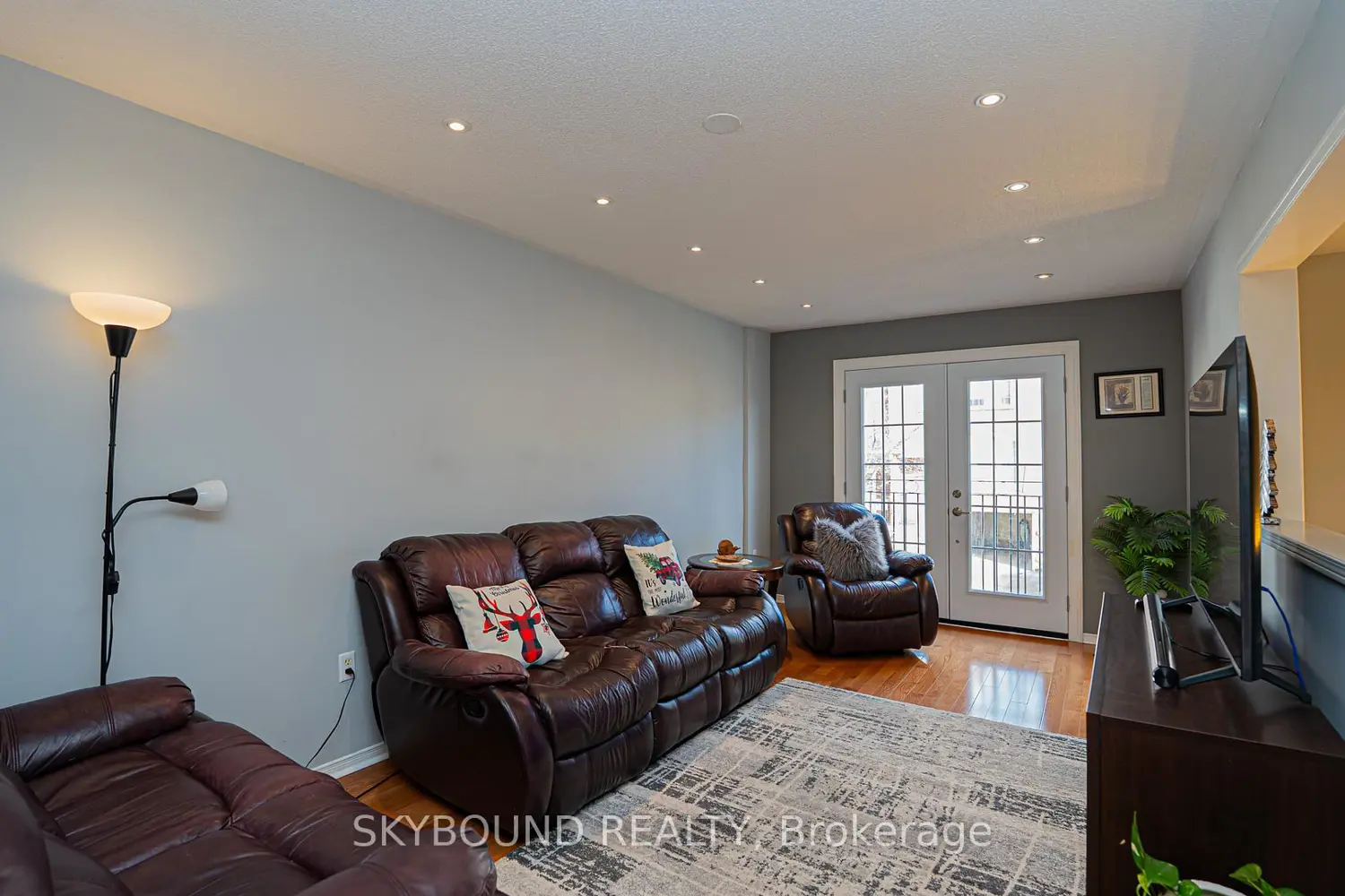 Additional image 5 of 1588 South Parade Court 43