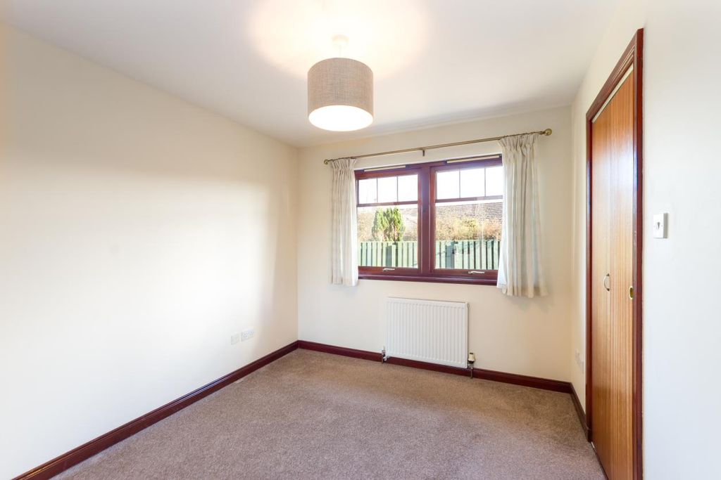 Additional image 6 of 2 bed semi-detached bungalow to rentSutors Rise, Nairn IV12