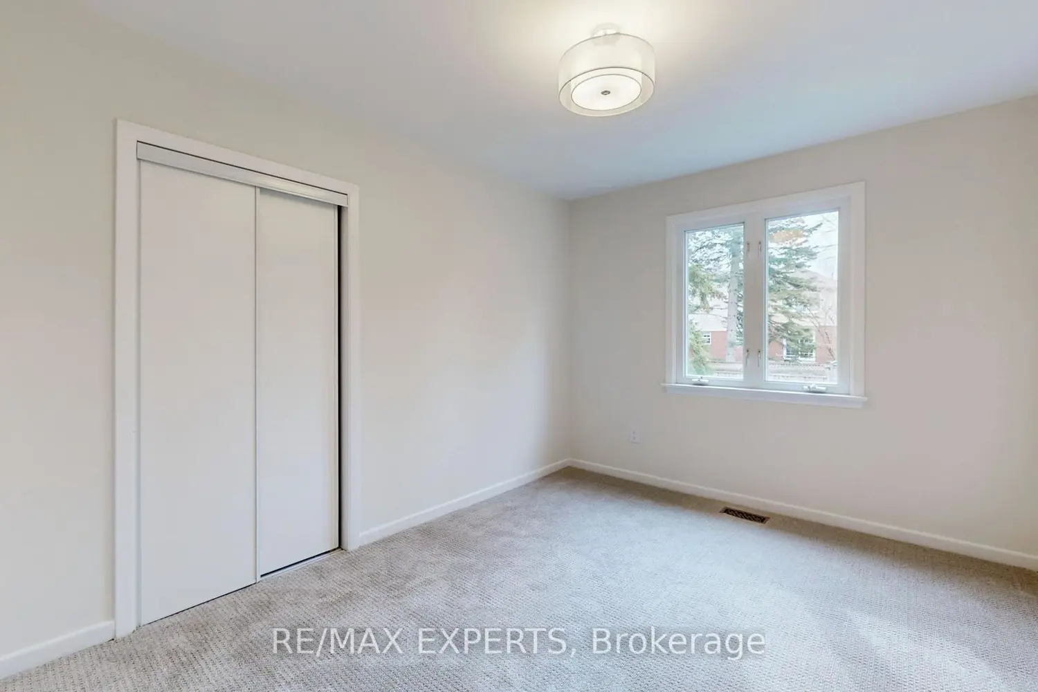 Additional image 15 of 187 Cassandra Boulevard