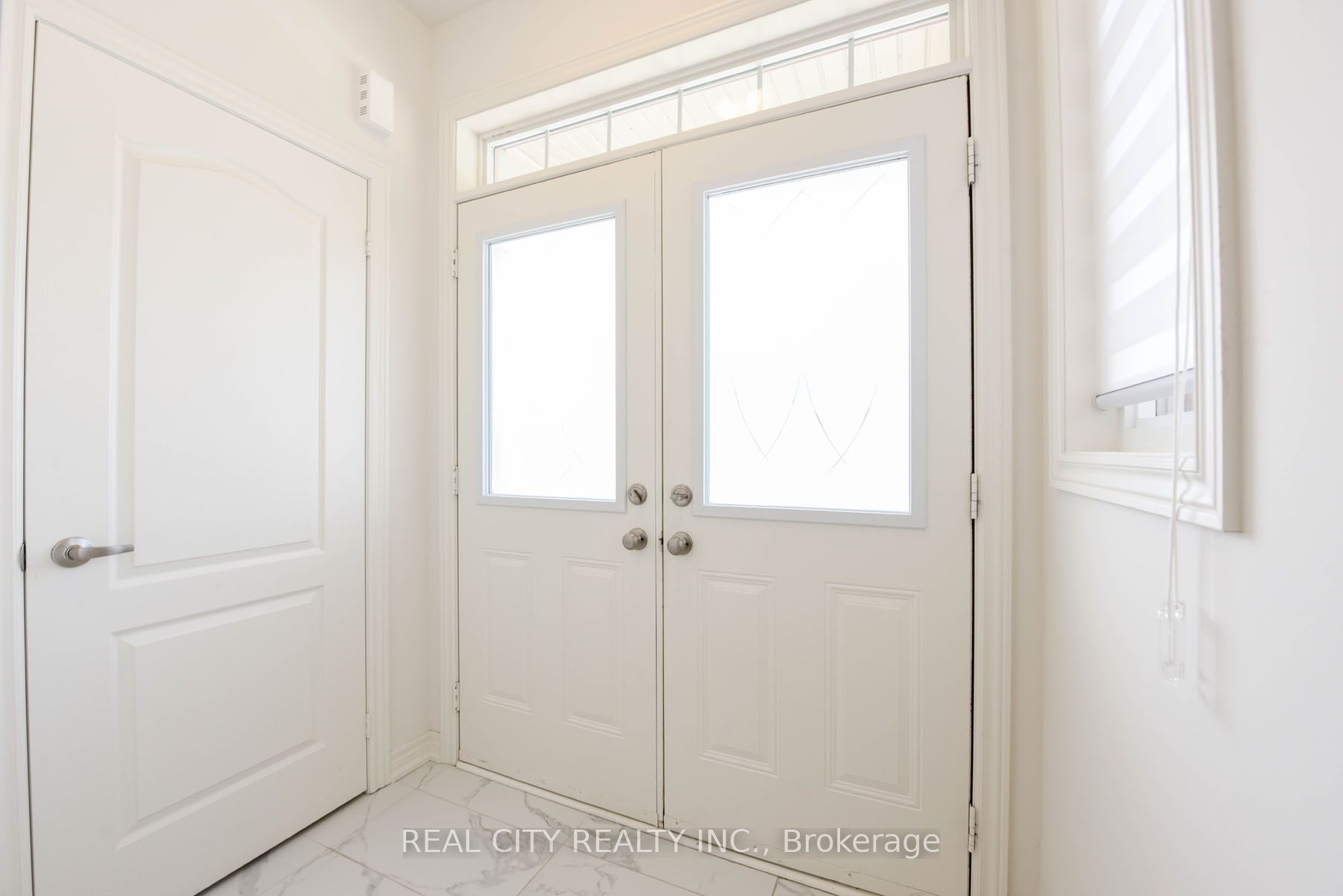 Additional image 5 of 38 Silver Meadow Gdns Gardens N, Hamilton, ON, L8B 1Z4