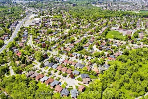 Additional image 8 of 15 Humberland Court, Toronto, ON, M9V 1E3