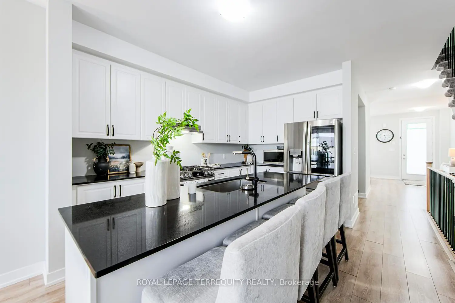 19 Assunta Lane photo 5