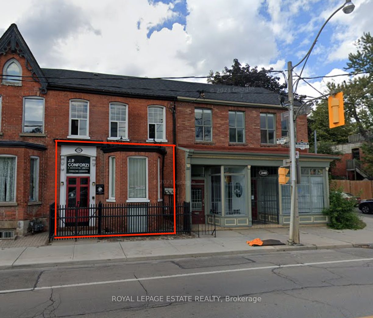 Lower Level-238 Gerrard Street E, Toronto, ON, M5A 2E8