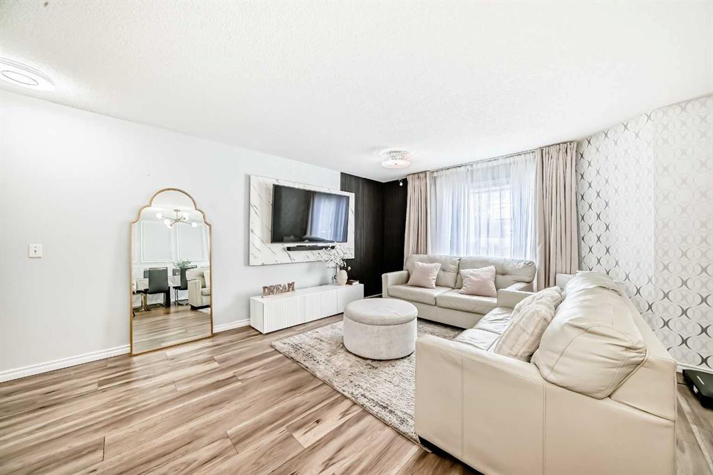 Additional image 5 of 57 Mt Aberdeen Manor SE, Calgary, AB, T2Z 3N8