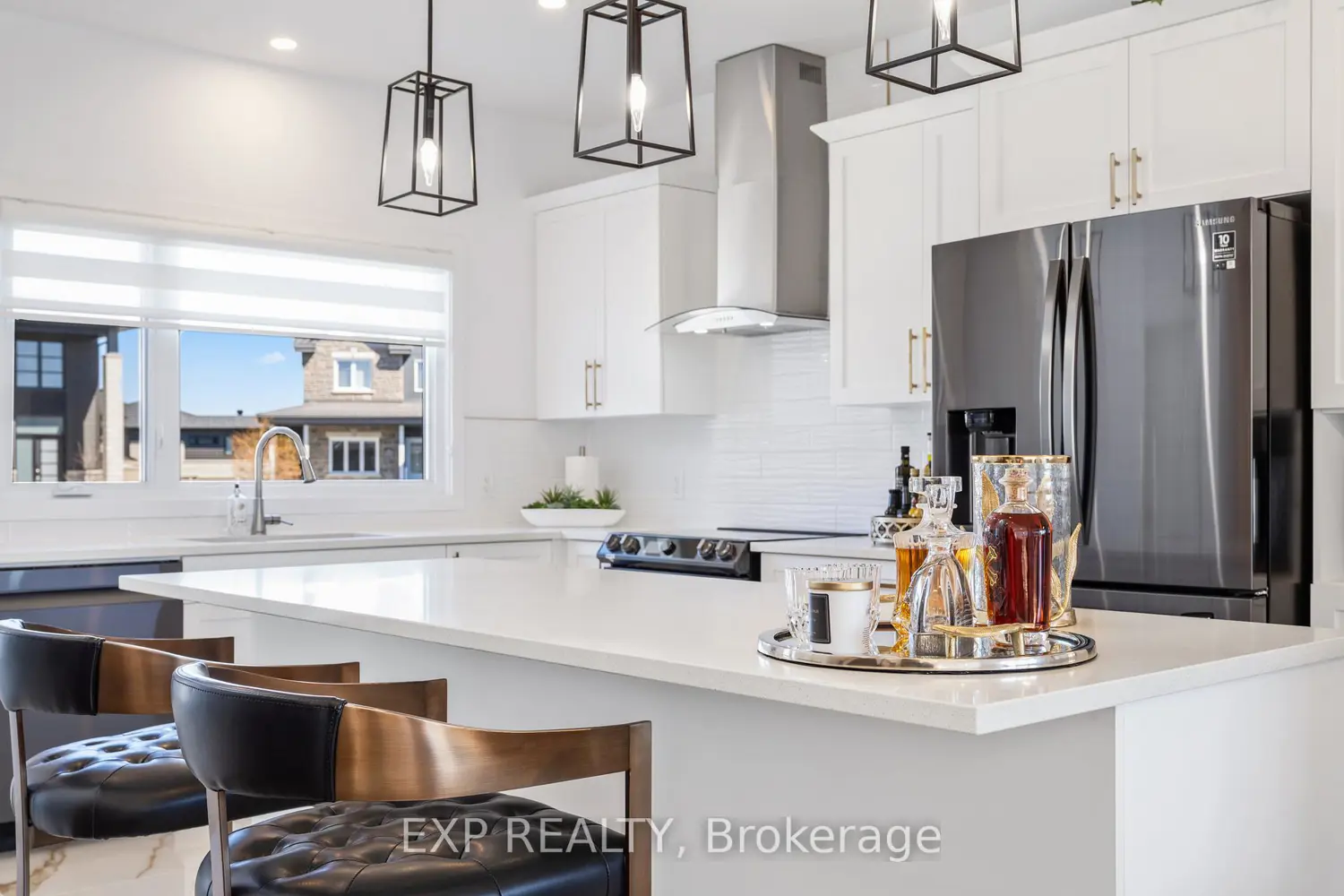 633 Cobalt Street photo 5