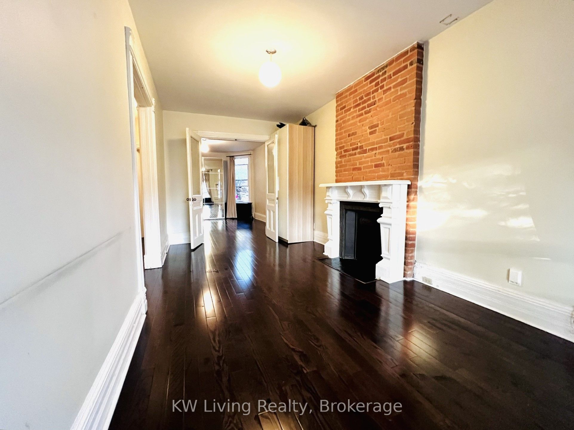 Additional image 5 of Main-415 Manning Avenue, Toronto, ON, M6G 2V6
