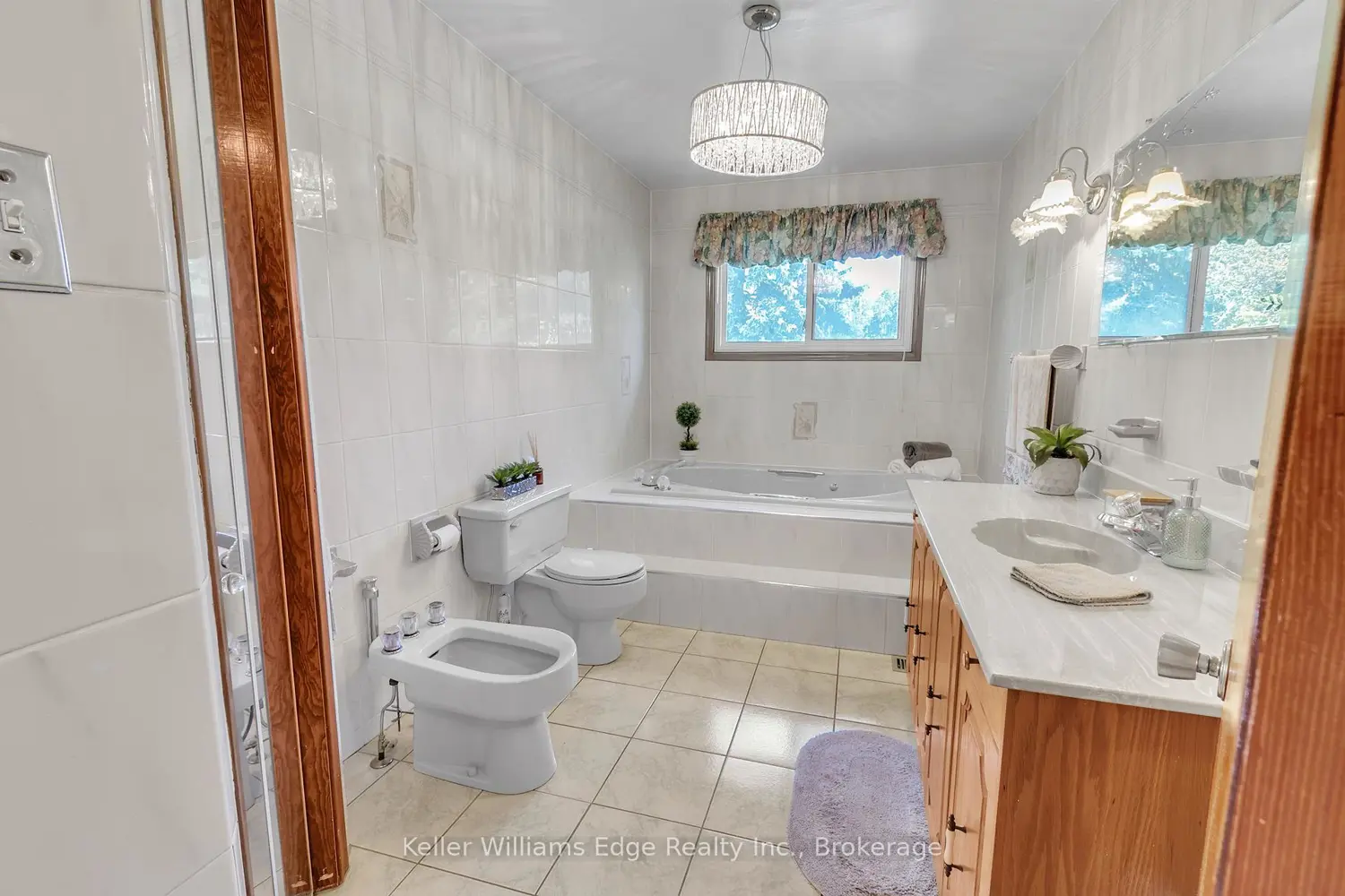 Additional image 9 of 2344 Brinell Avenue
