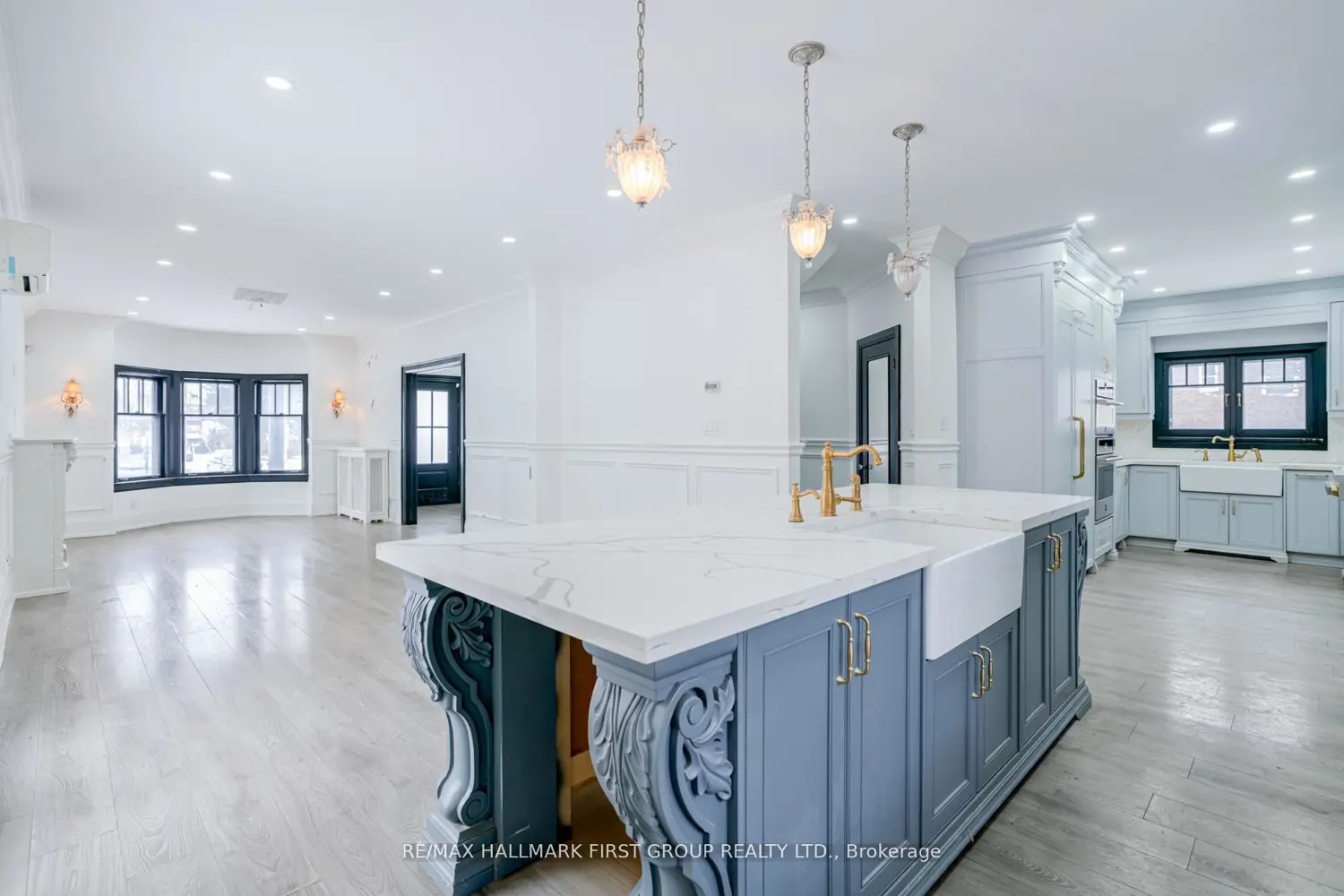 Additional image 8 of 512 Simcoe Street