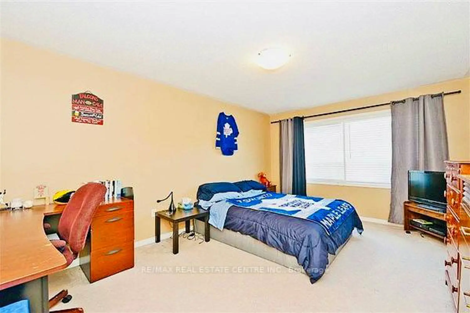 Additional image 9 of 5673 Flora Drive