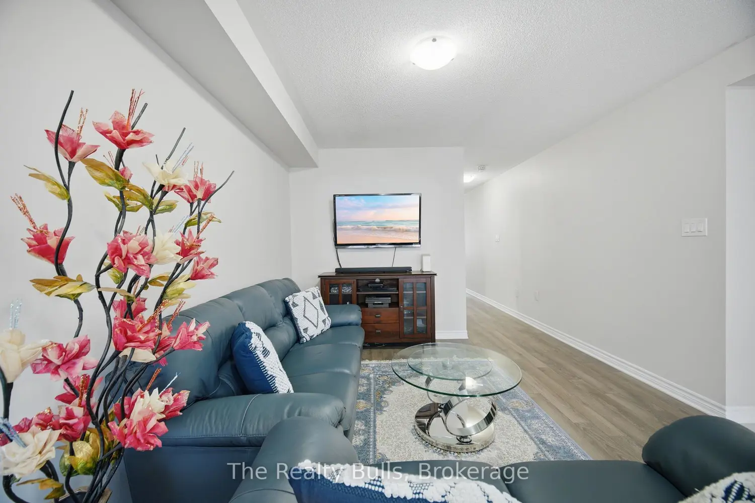 Additional image 6 of 37 Lothbury Drive