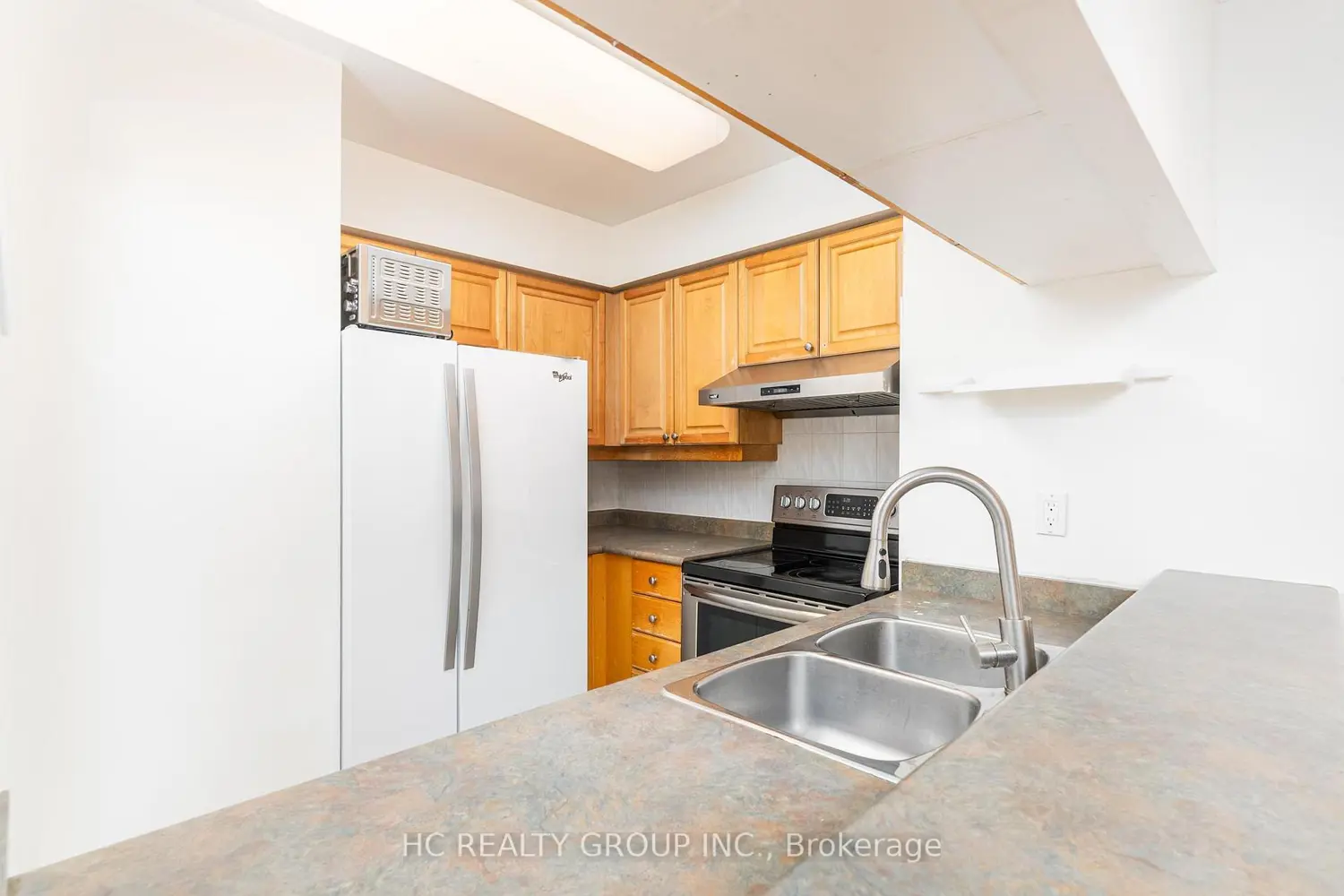Additional image 9 of 18 Sommerset Way 1008