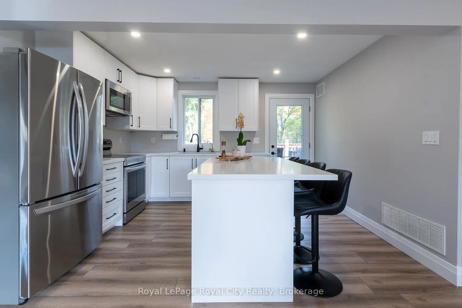 3697 George Johnston Road photo 5