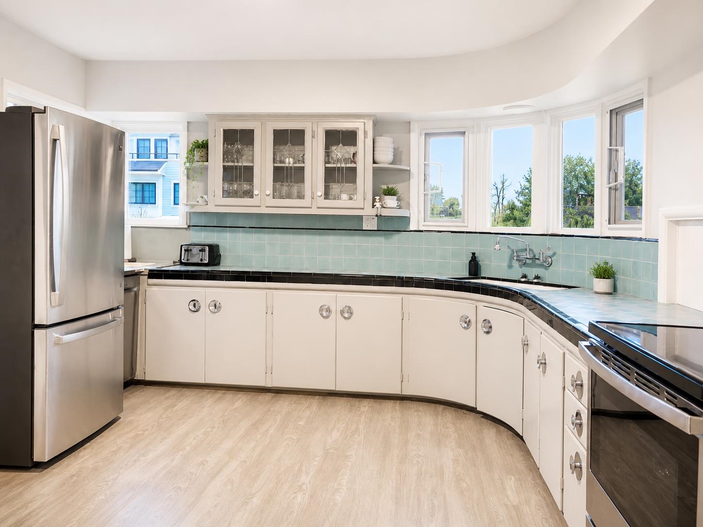Additional image 5 of 1128 Ridgewood Drive, North Vancouver, BC, V7R 1J3