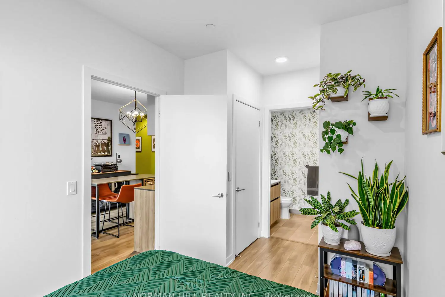Additional image 12 of 7950 Bathurst Street 701