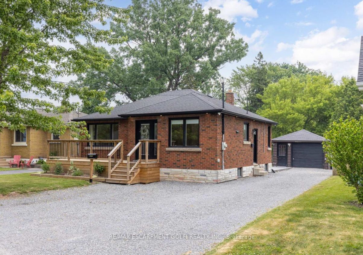MAIN-3272- Frances Avenue, Niagara Falls, ON, L2J 2H8