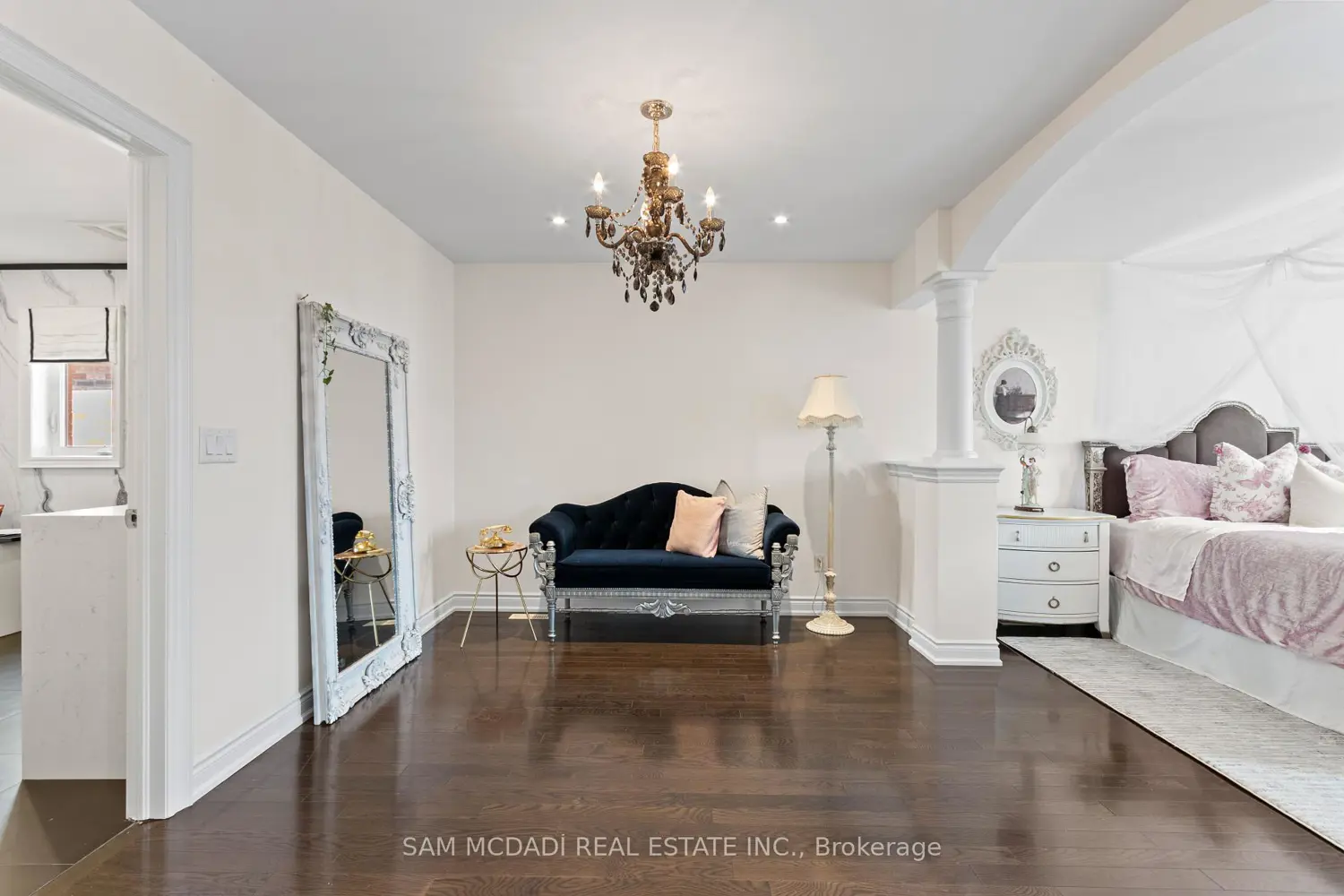 Additional image 9 of 3155 Seabright Drive