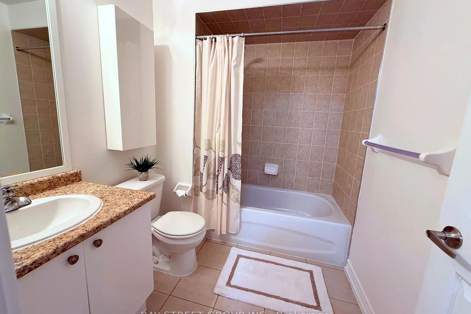Additional image 11 of 2564 Grand Oak Trail