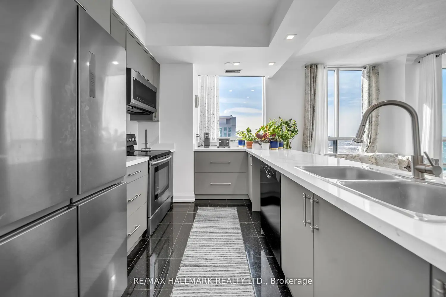 Additional image 6 of 60 Brian Harrison Way Ph-3703