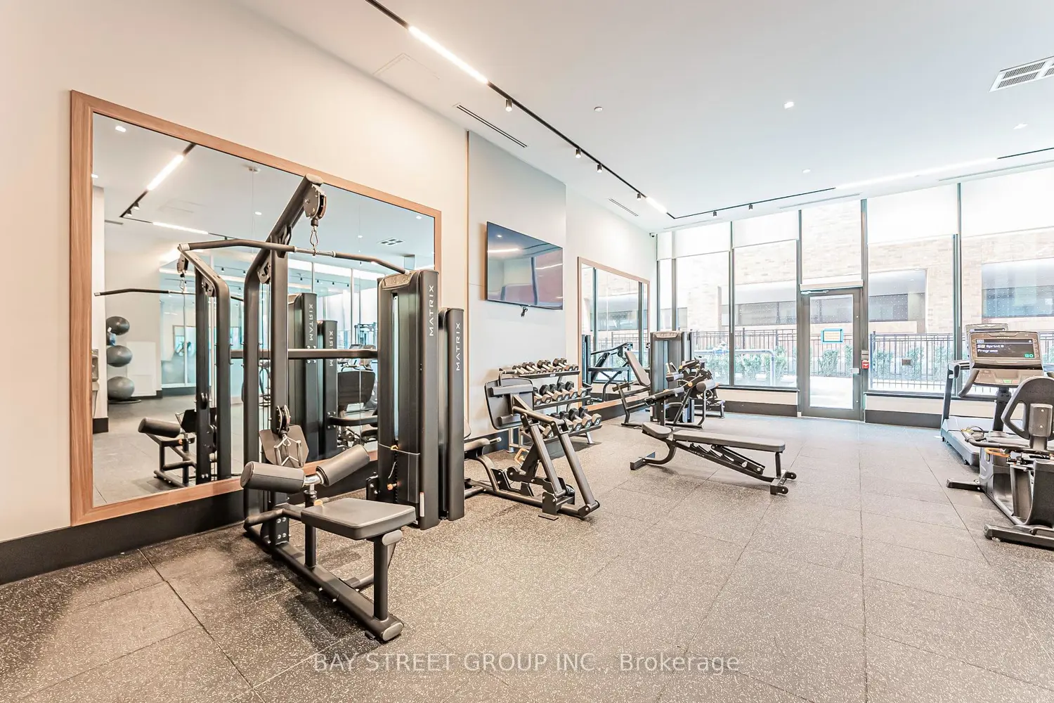 Additional image 15 of 250 Lawrence Avenue 526