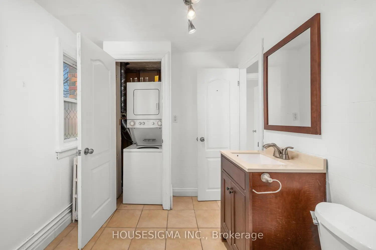Additional image 6 of 301 Gibbons Street