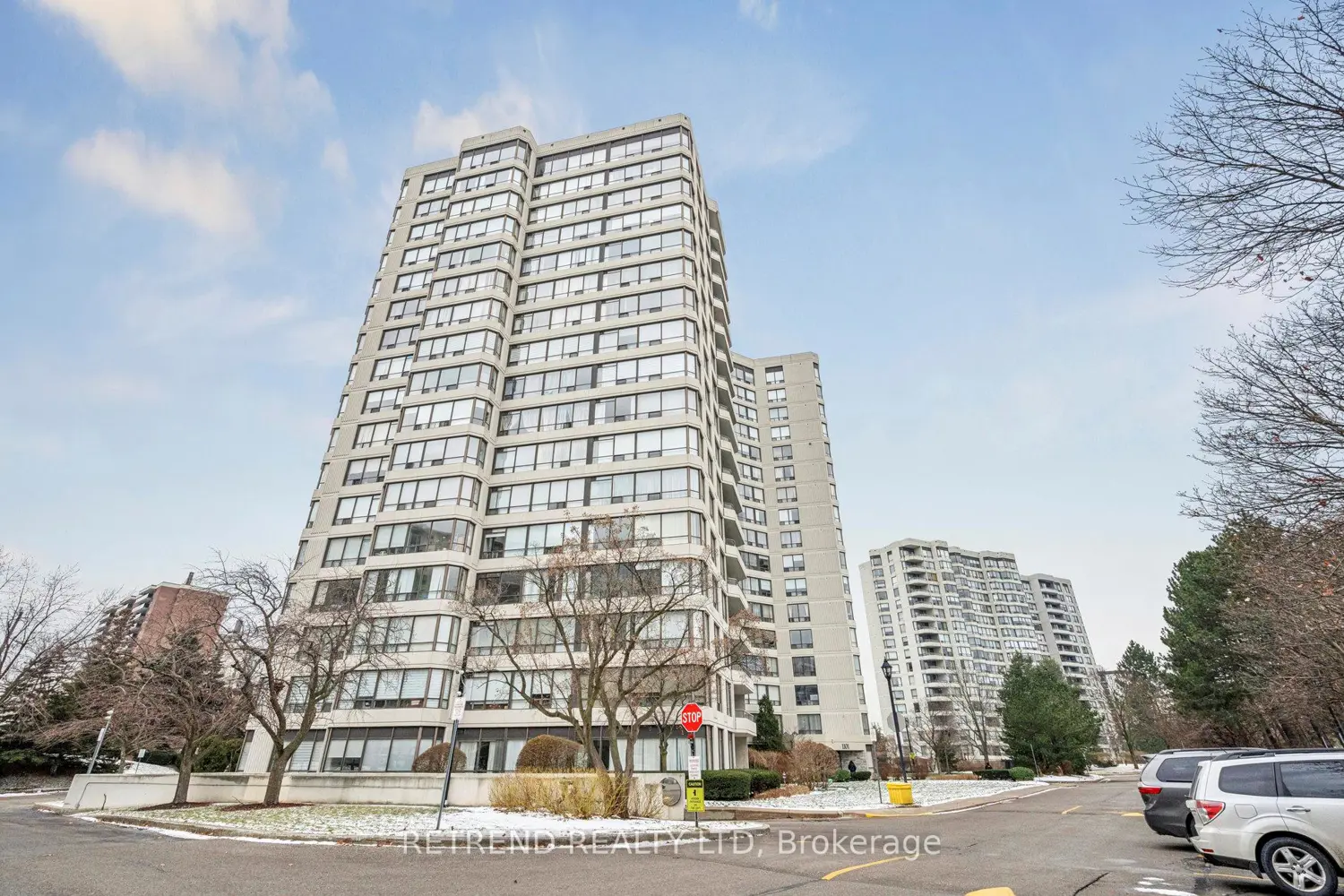 1101 Steeles Avenue 212