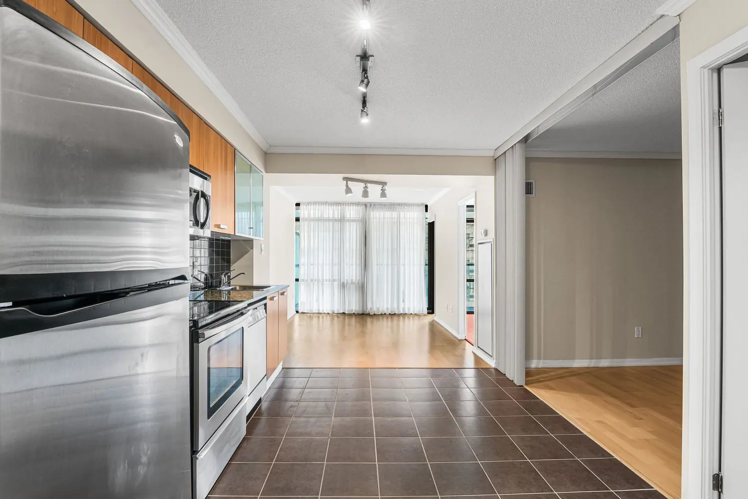 Additional image 11 of 37 Grosvenor Street 610