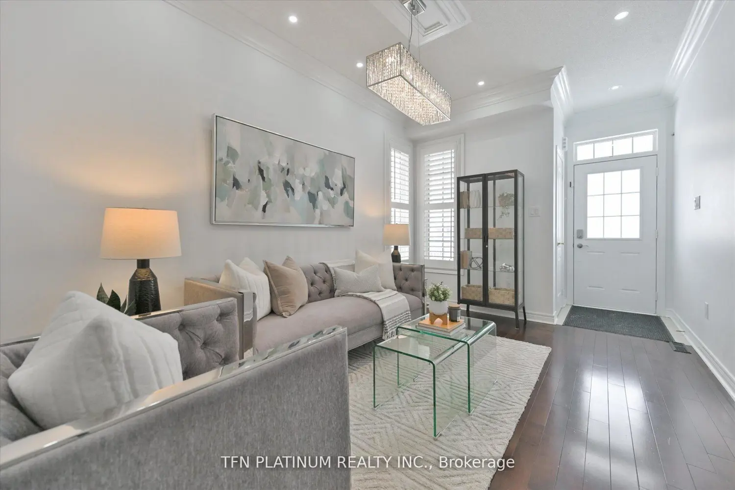 29 Brown Lane photo 2
