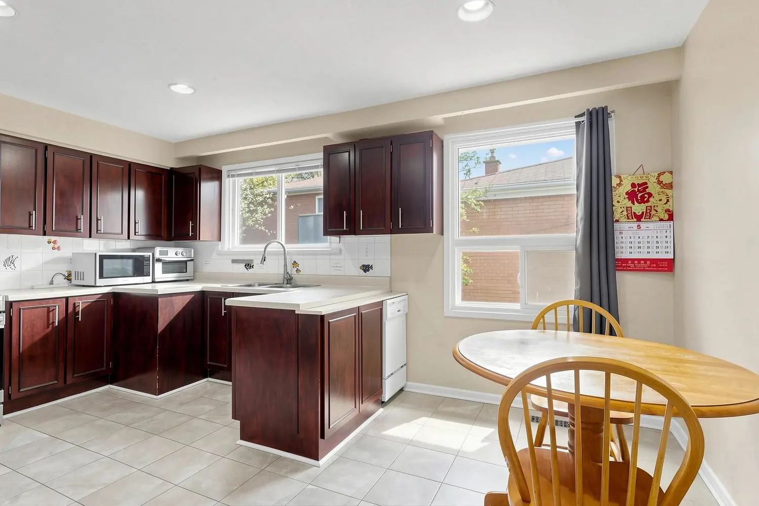 Additional image 6 of 19 Robingrove Road