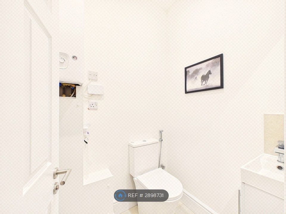 Additional image 16 of 1 bed flat to rentHenrietta St, Cheltenham GL50